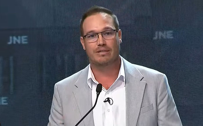 George Forsyth: “No voy a permitir que el Congreso meta la mano a la educación”